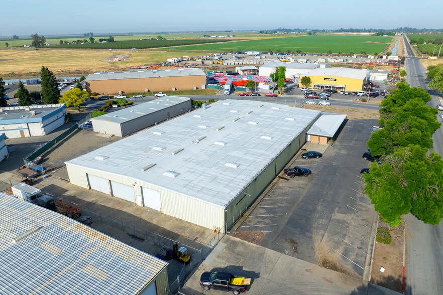 More Photos Of 2170 Wardrobe Ave, Merced Manufacturing For Sale