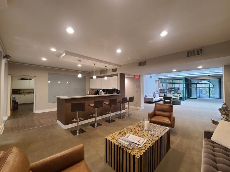 More Photos Of 30 Maple St, Summit Office For Lease