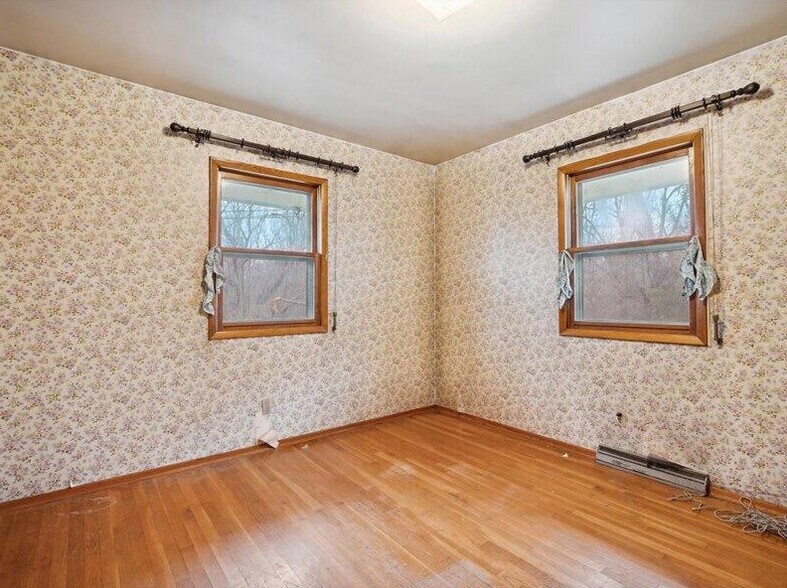 More Photos Of 4946 Page Ave, Michigan Center Medical For Sale