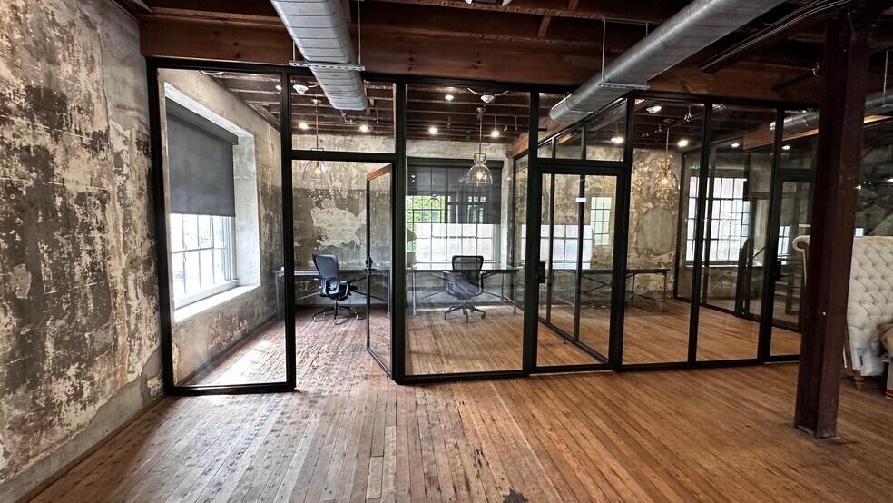 More Photos Of 225 Ferry St, Easton Office Residential For Lease