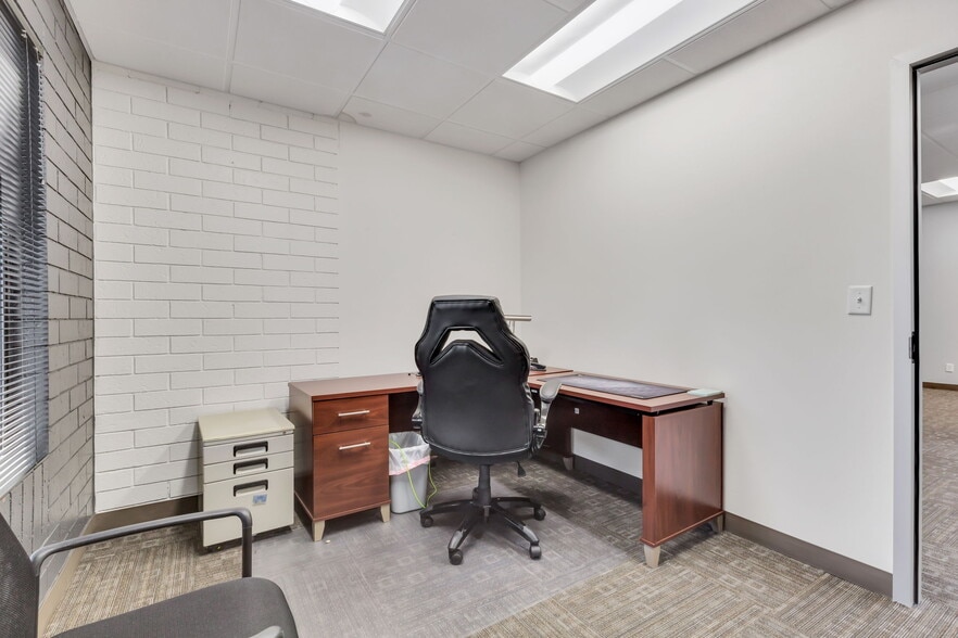 More Photos Of 3400 W 16th St, Greeley Unknown For Lease