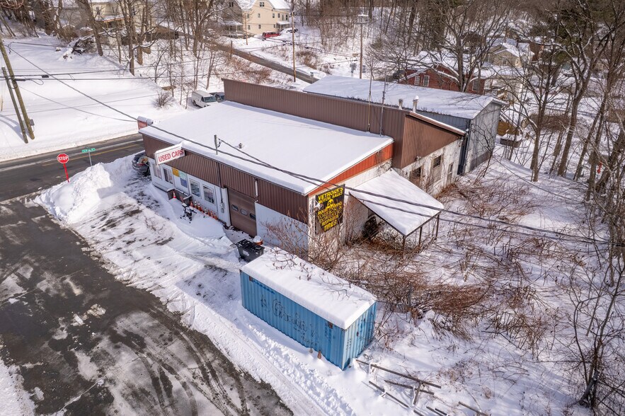 More Photos Of 274 E Front St, Hancock General Retail For Sale