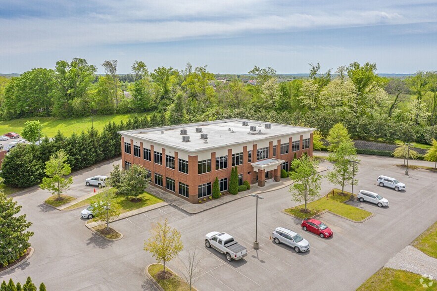 More Photos Of 4715 Traders Way, Thompson's Station Office For Lease