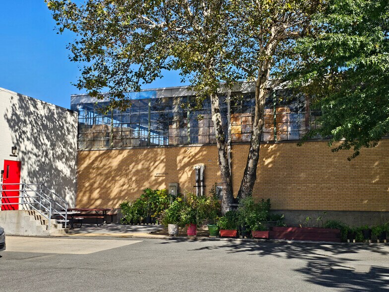 Primary Photo Of 410-450 North Ave E, Cranford Warehouse For Lease