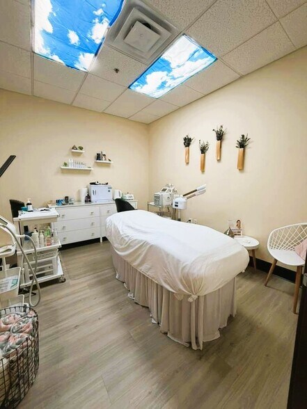 More Photos Of 1757 E Baseline Rd, Gilbert Medical For Lease