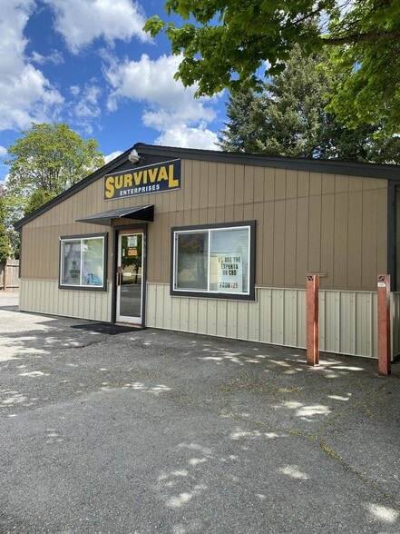 More Photos Of 9360 N Government Way, Hayden Storefront Retail Residential For Sale