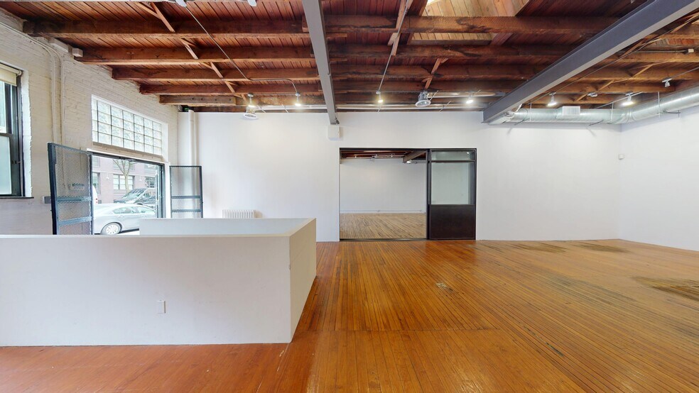 More Photos Of 83-85 Metropolitan Ave, Brooklyn Storefront Retail Office For Lease