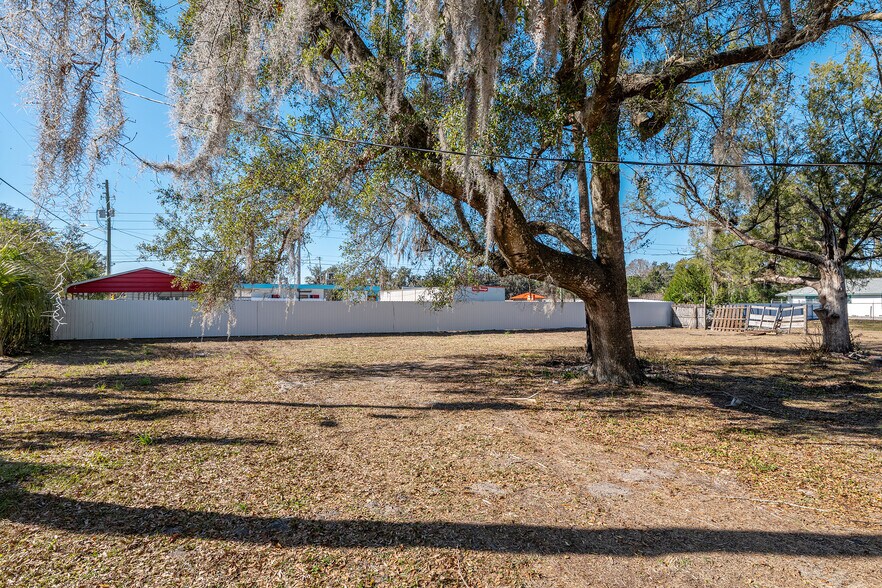 More Photos Of 1007 25th St, Ocala General Retail For Sale