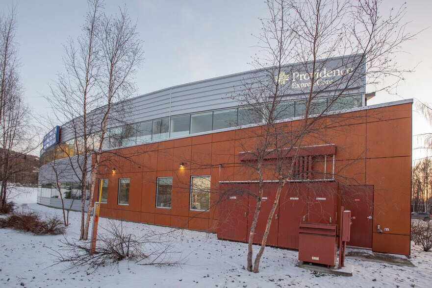 More Photos Of 17101 Snowmobile Ln, Eagle River Healthcare For Sale