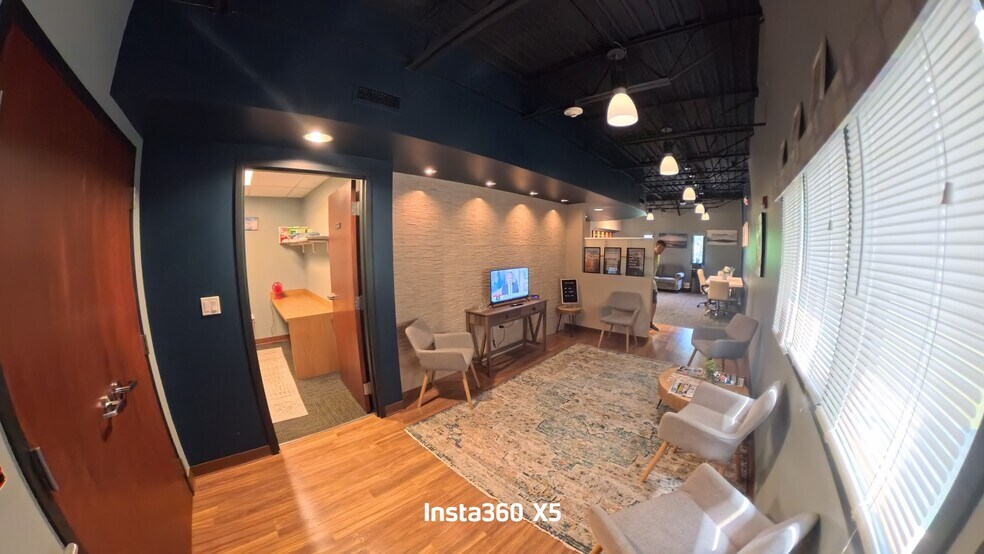 More Photos Of 162 Kings Hwy N, Westport Medical For Lease