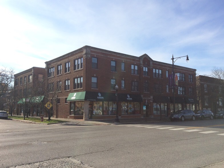 More Photos Of 4335 W Irving Park Rd, Chicago Apartments For Sale