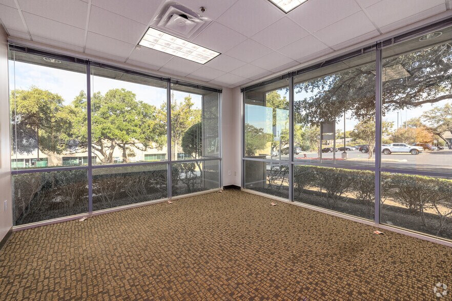 More Photos Of 12668 Silicon Dr, San Antonio Unknown For Sale