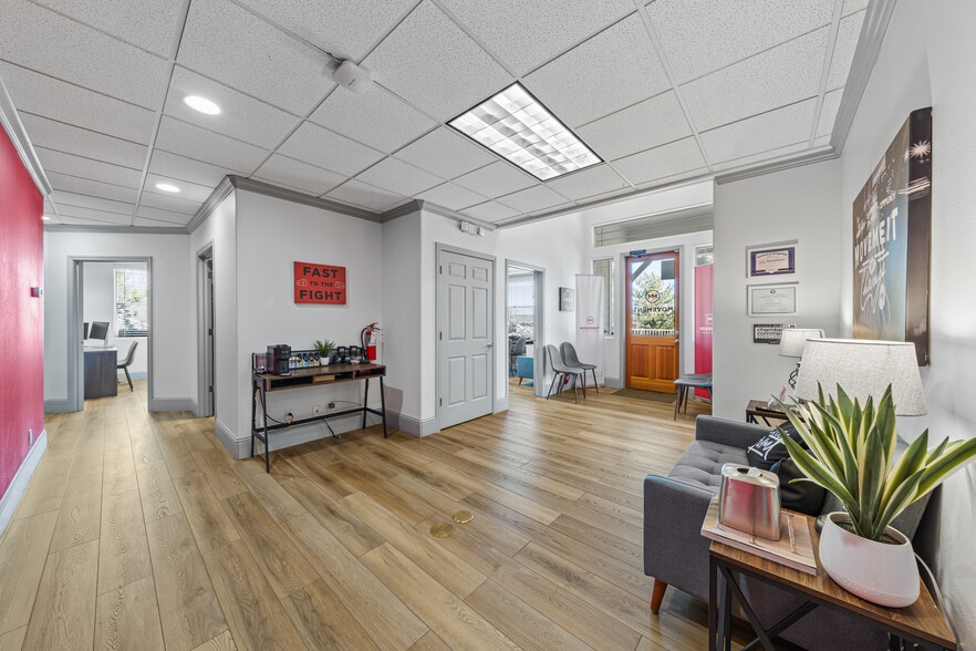 More Photos Of 4777 Caughlin Pky, Reno Office For Sale