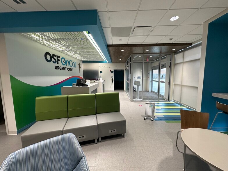 More Photos Of 520 Cunningham, Urbana Medical For Lease