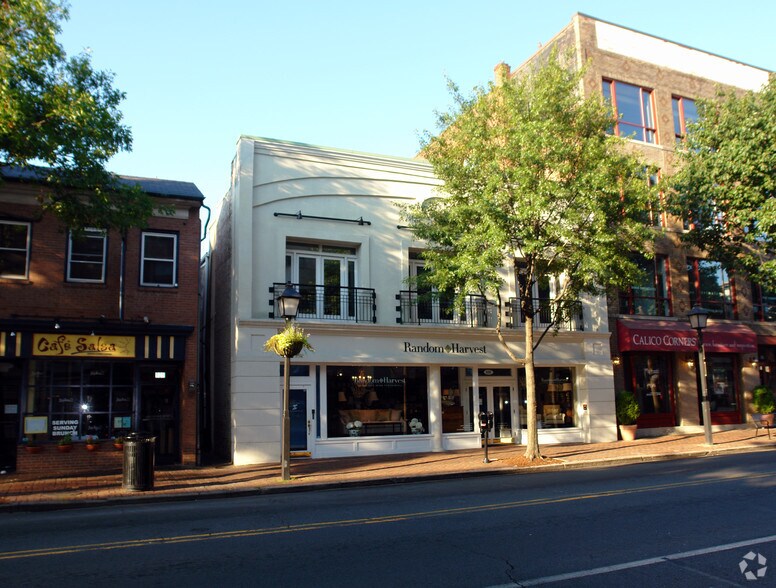 More Photos Of 810 King St, Alexandria Storefront Retail Office For Lease