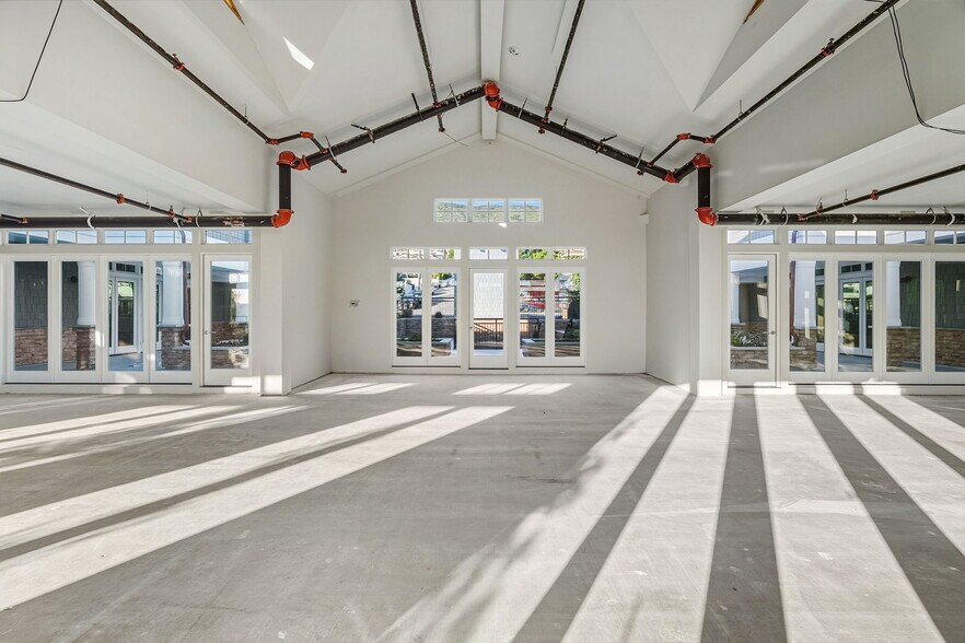 More Photos Of 1363-1373 Coast Hwy, Laguna Beach Storefront Retail Office For Sale