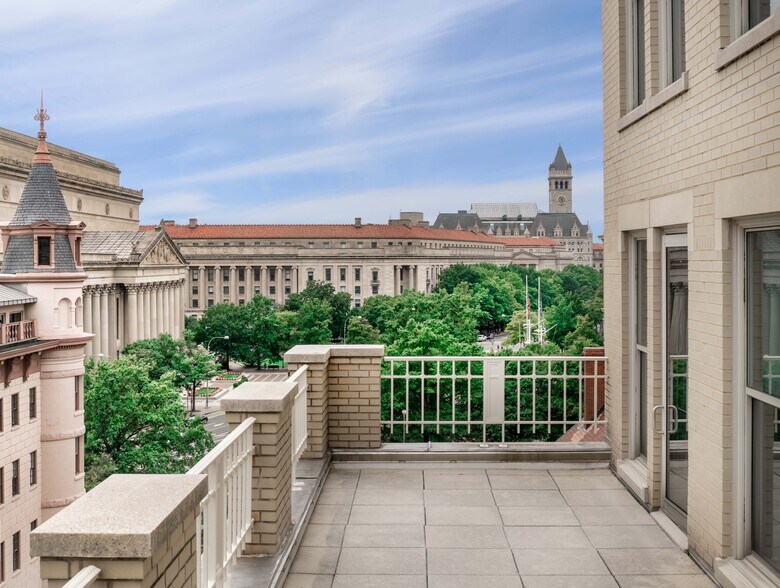 More Photos Of 601 Pennsylvania Ave NW, Washington Office For Lease