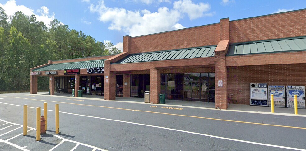 More Photos Of 4000 Prince George Dr, Prince George Unknown For Lease