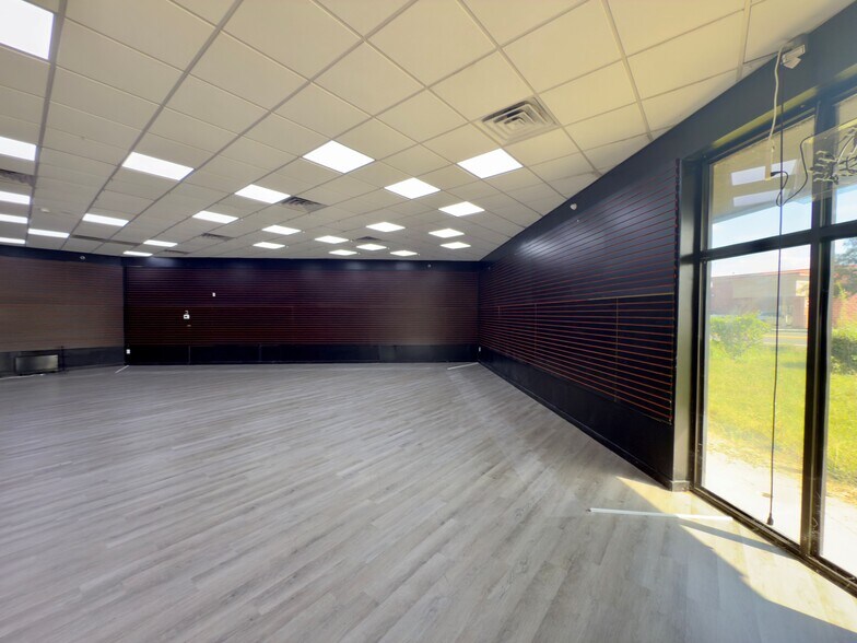 More Photos Of 2811 Highway 71, Marianna Freestanding For Lease