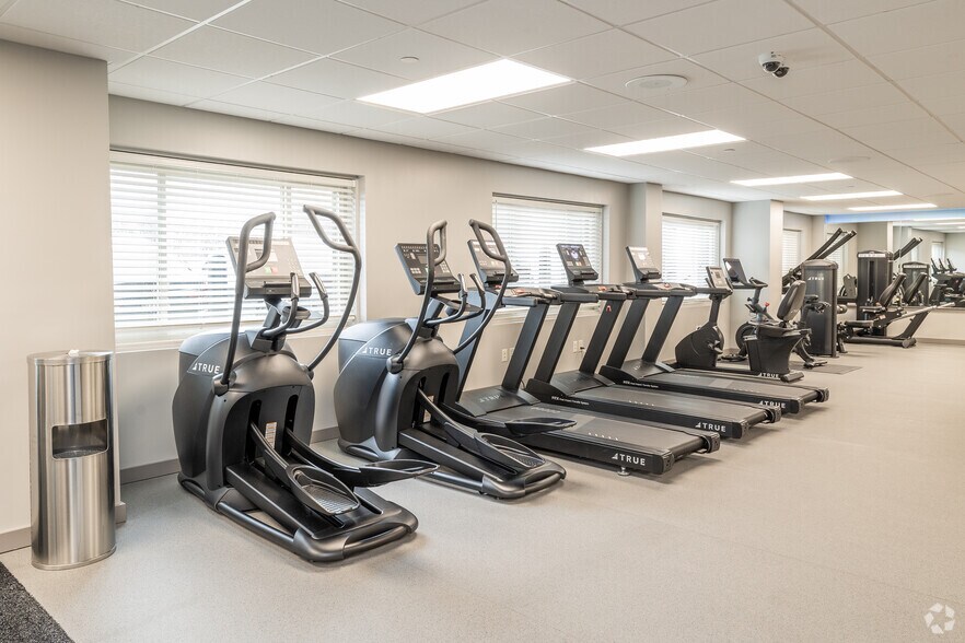 More Photos Of 8415 Bellona Ln, Towson Apartments For Lease