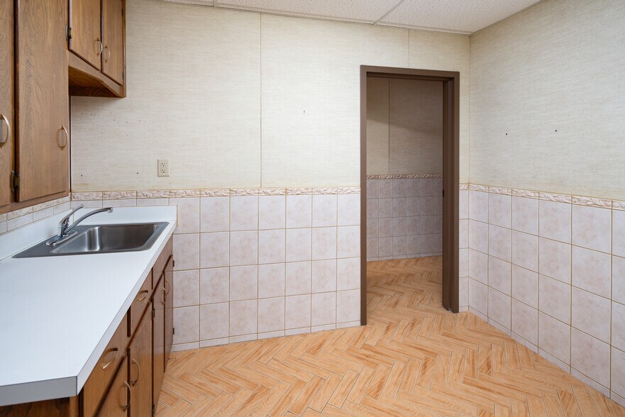More Photos Of 504 S Denton Tap Rd, Coppell Medical For Lease