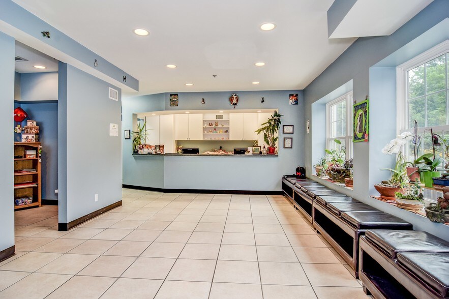 More Photos Of 299 Route 59, Airmont Office For Lease