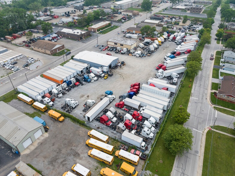 Primary Photo Of 14002 S Harrison Ave, Posen Truck Terminal For Sale