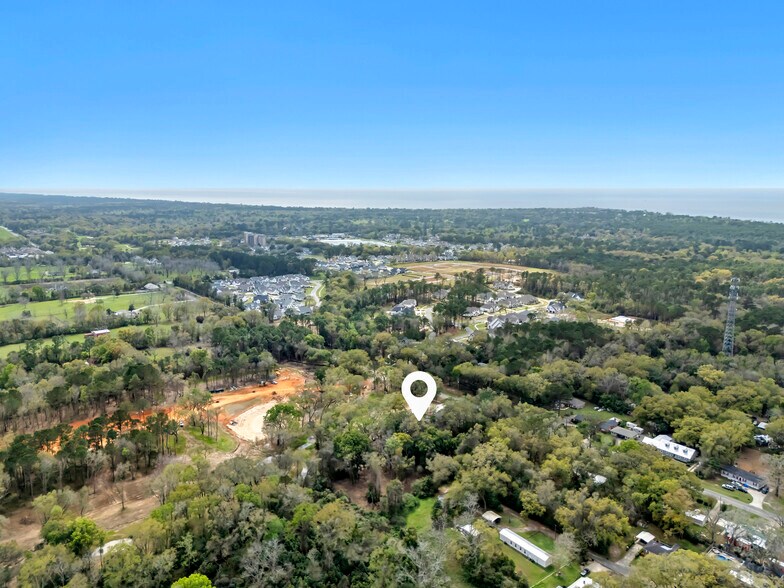 More Photos Of 18874 Section St, Fairhope Restaurant For Sale