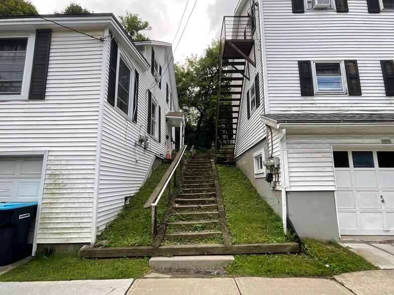 More Photos Of 180 Center st, Lee Multifamily For Sale