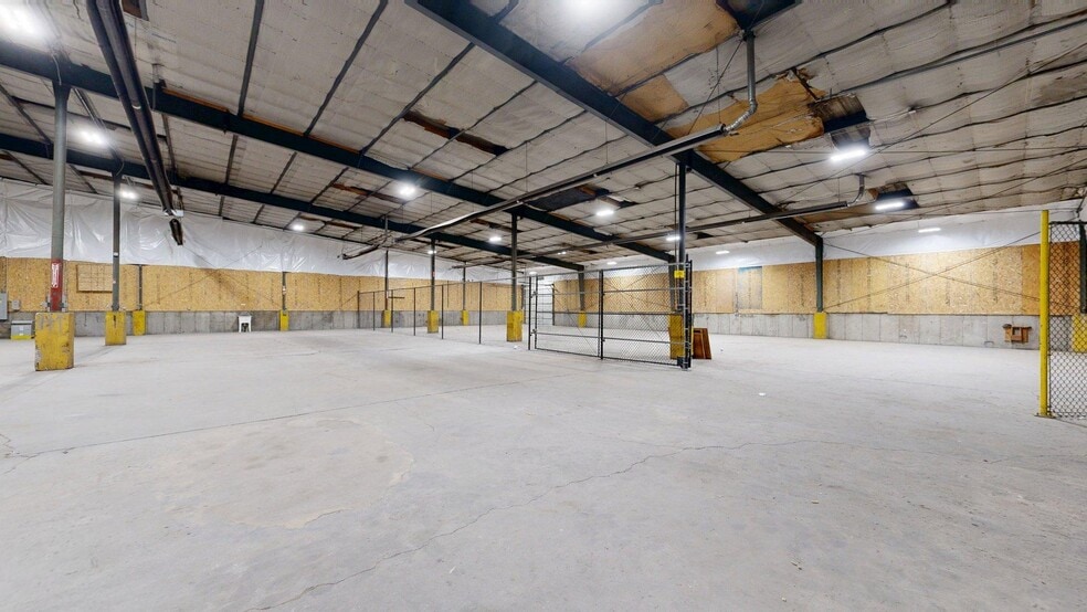 More Photos Of 1876 W Fortune Rd, Salt Lake City Manufacturing For Sale