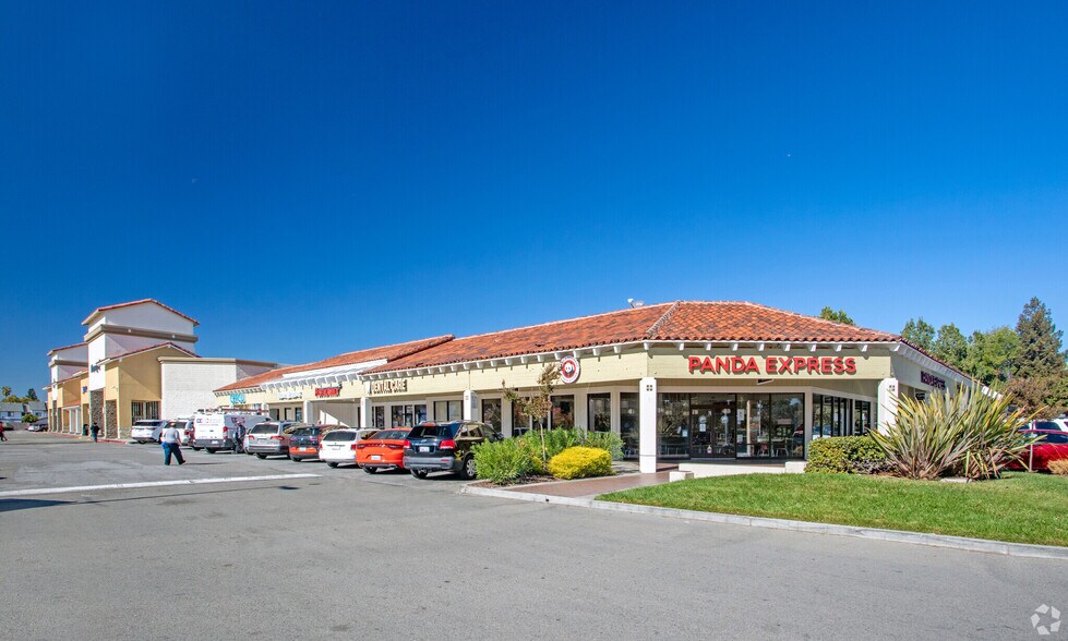 Primary Photo Of 185 Branham Ln, San Jose General Retail For Lease