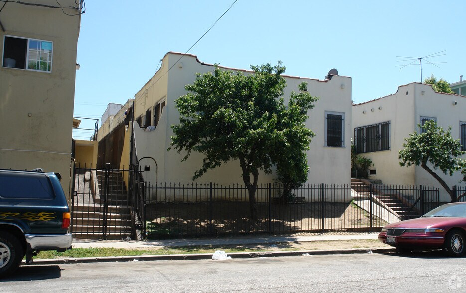 More Photos Of 3262 Monette Pl, Los Angeles Apartments For Sale