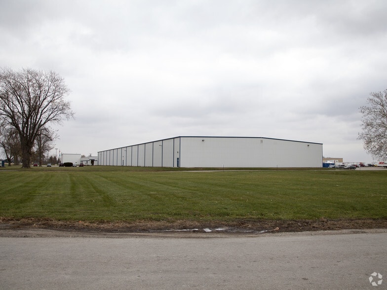 Primary Photo Of 11360 E State Route 114, Momence Manufacturing For Lease