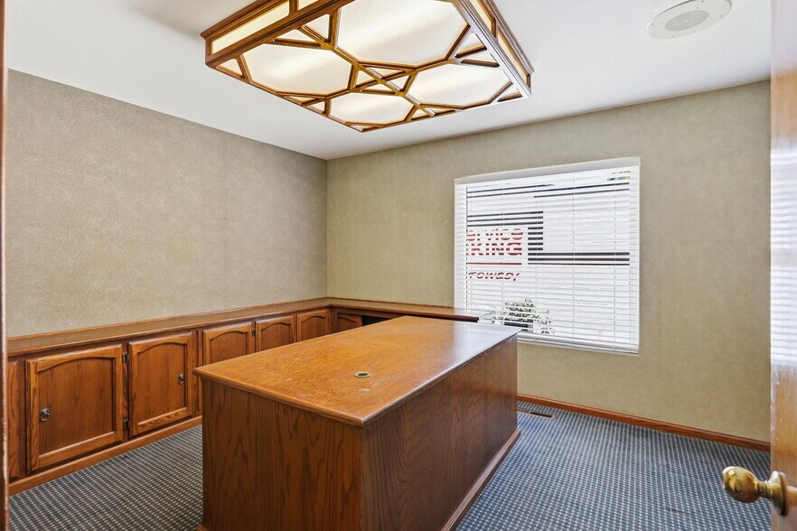 More Photos Of 1565 Alum Rock Ave, San Jose Office For Sale