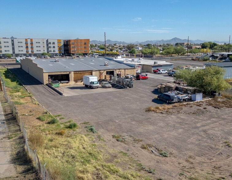 More Photos Of 237-245 W Broadway Rd, Phoenix Service For Sale