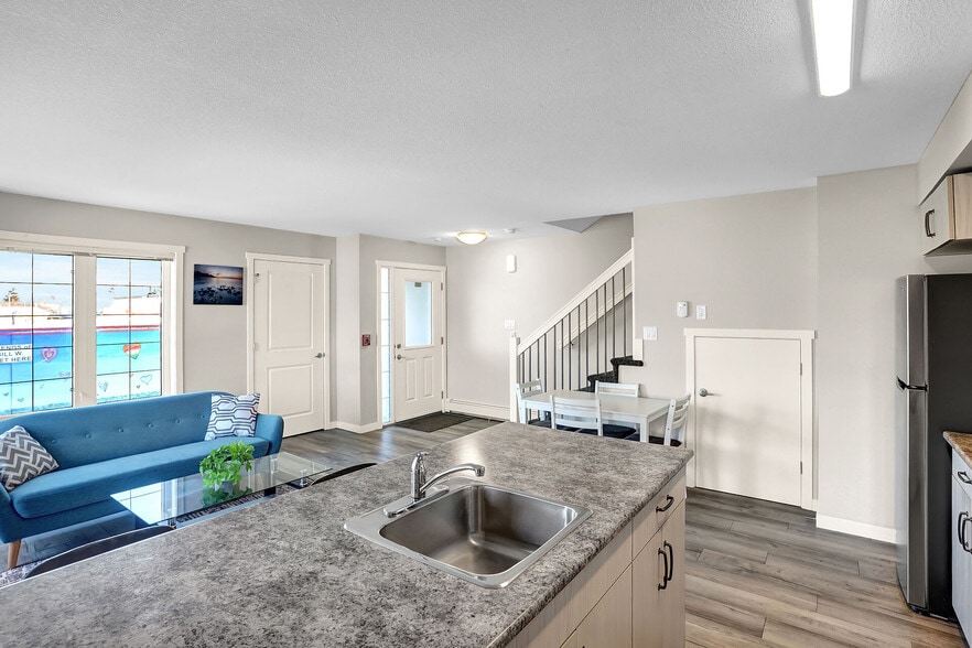 More Photos Of 1175 Pasqua St, Regina Apartments For Sale