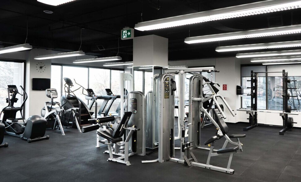 More Photos Of 245 Consumers Rd, Toronto Unknown For Lease