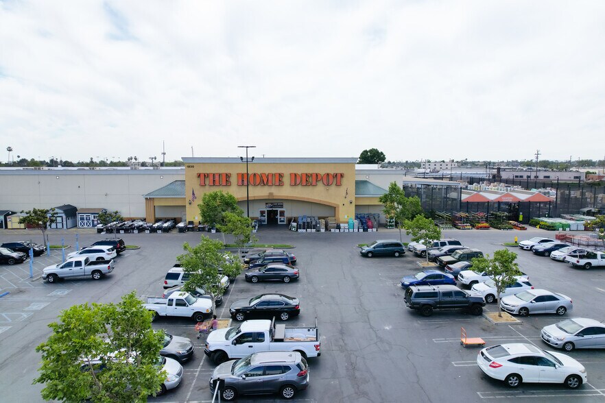 More Photos Of 1800-1950 W Slauson Ave, Los Angeles Unknown For Lease