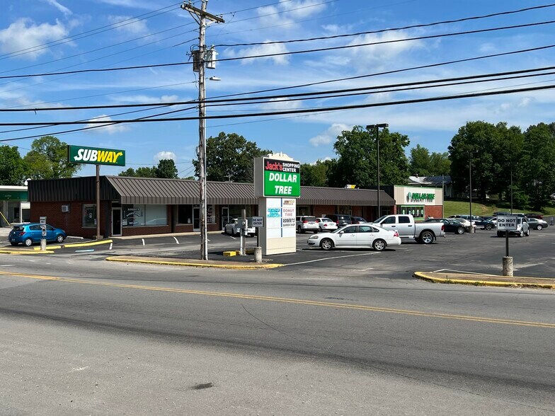 More Photos Of 523 E Main st, Scottsville General Retail For Sale