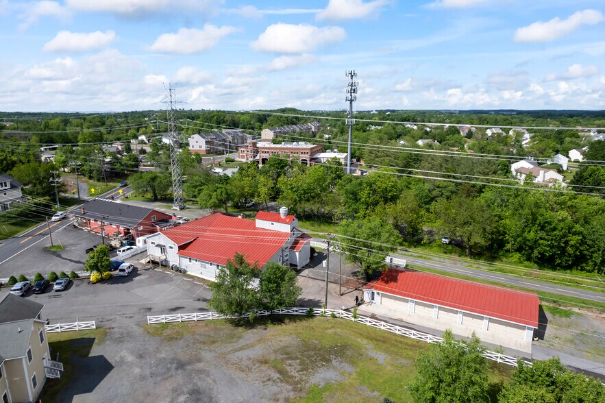 More Photos Of 20704 Ashburn Rd, Ashburn Unknown For Lease