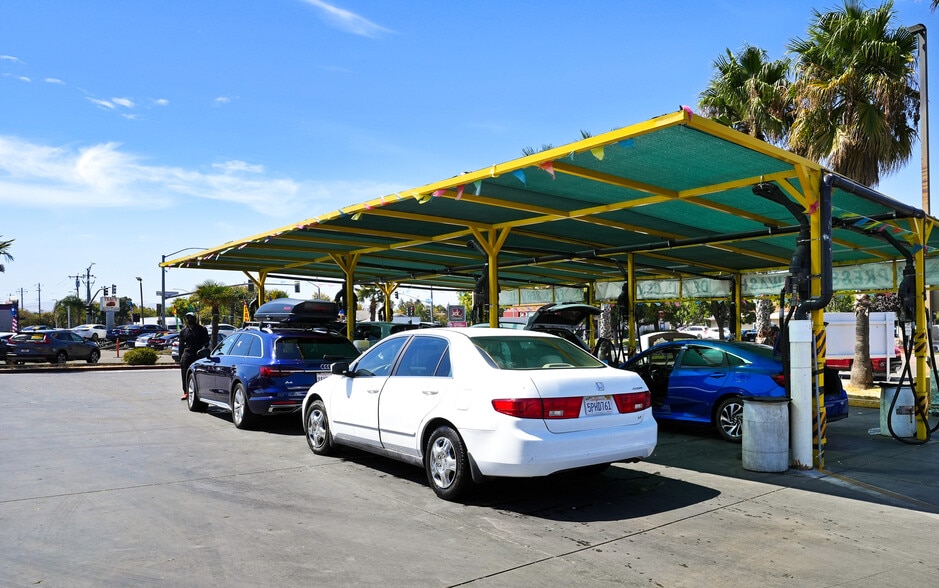 More Photos Of 2480 N Tracy Blvd, Tracy Carwash For Sale