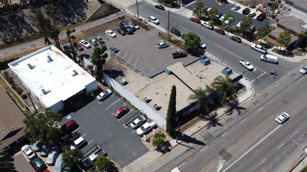 More Photos Of 311 E Washington Ave, Escondido Office For Lease