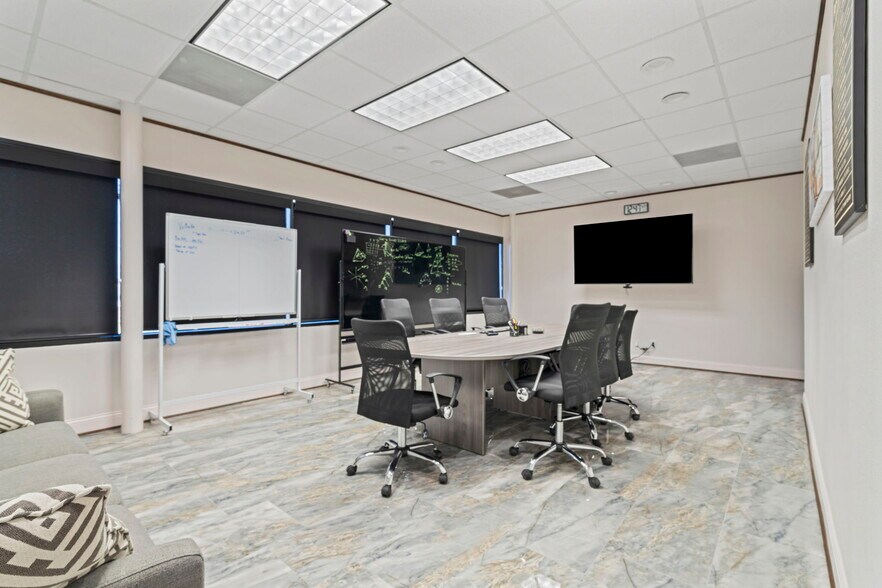 More Photos Of 25010 Oakhurst Dr, Spring Medical For Sale