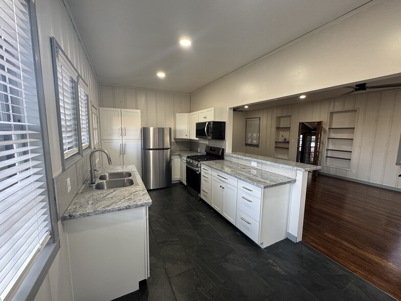 More Photos Of 9345 Stanford Ln, Durham Winery Vineyard For Sale