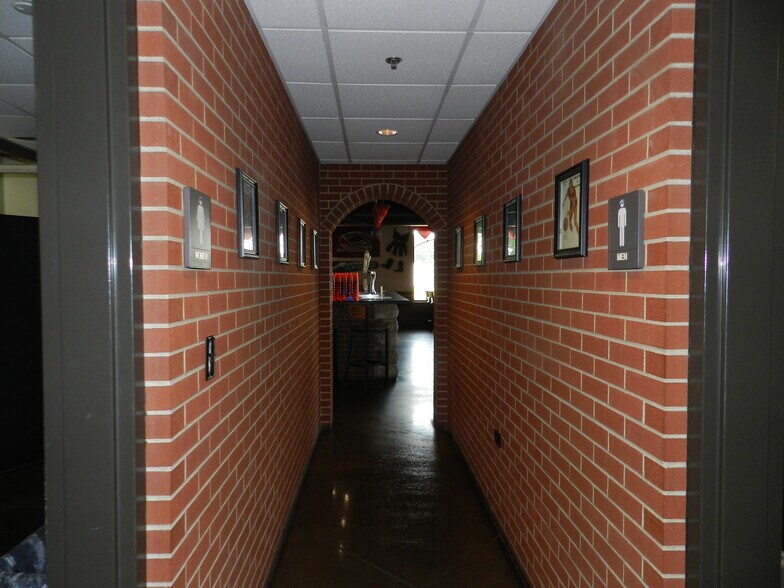 More Photos Of 309 E Main St, Carbondale Restaurant For Sale