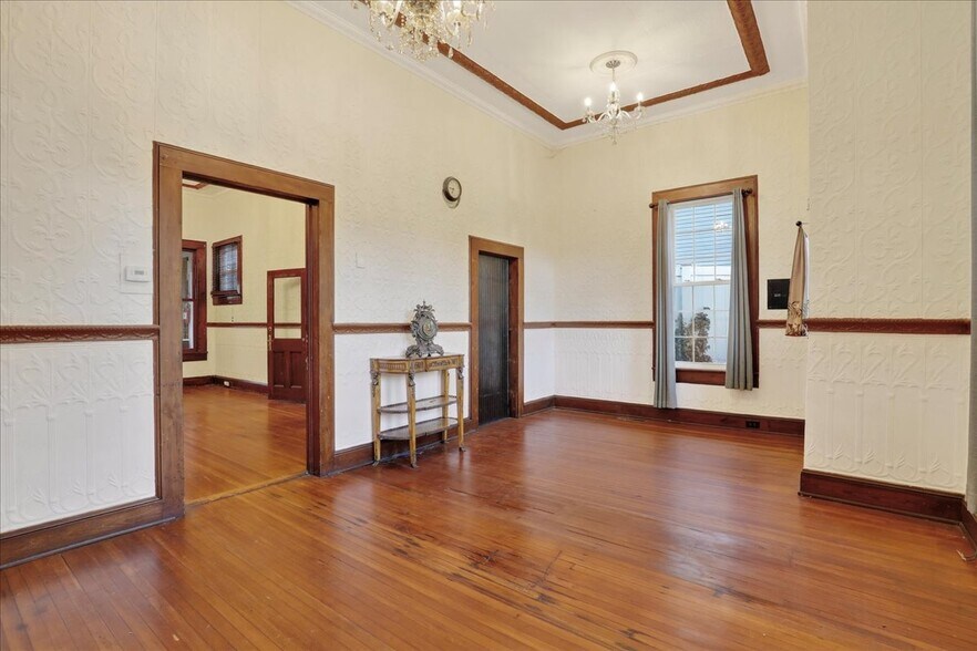 More Photos Of 55 E Front St, Keyport Office For Sale