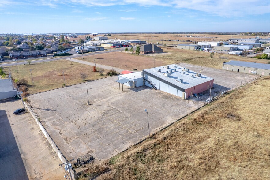 More Photos Of 6825 W Wilshire Blvd, Oklahoma City Theater Concert Hall For Sale