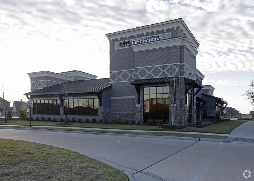 Primary Photo Of 10450 Spring Green Blvd, Katy Medical For Lease