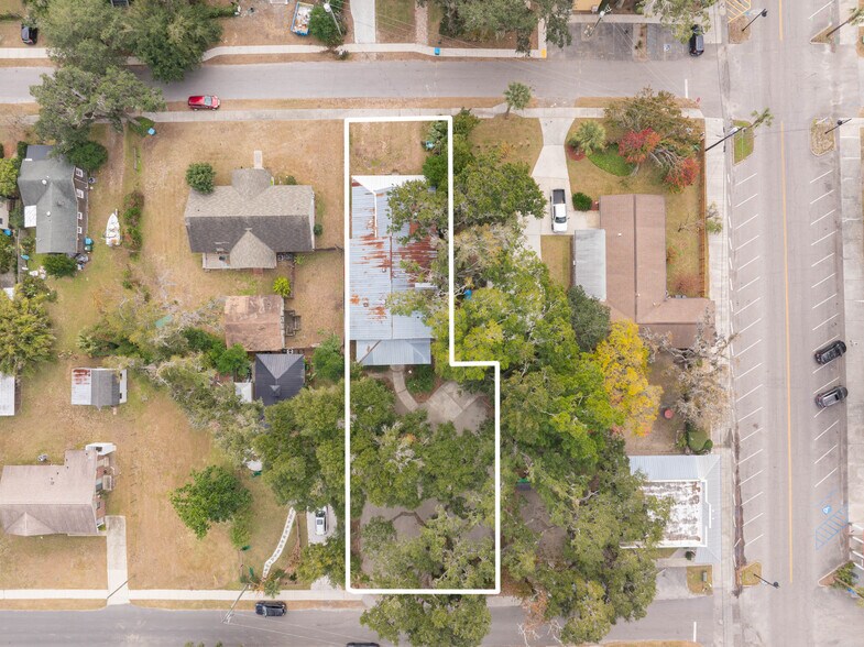 More Photos Of 925 10th St, Port Royal Restaurant For Sale