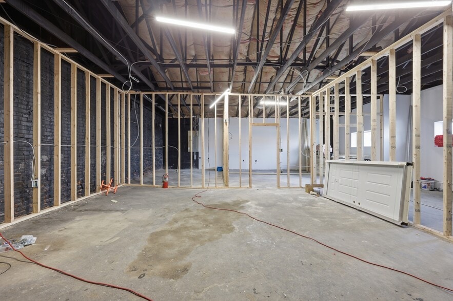 More Photos Of 688 E Eagle St, Buffalo Warehouse For Sale